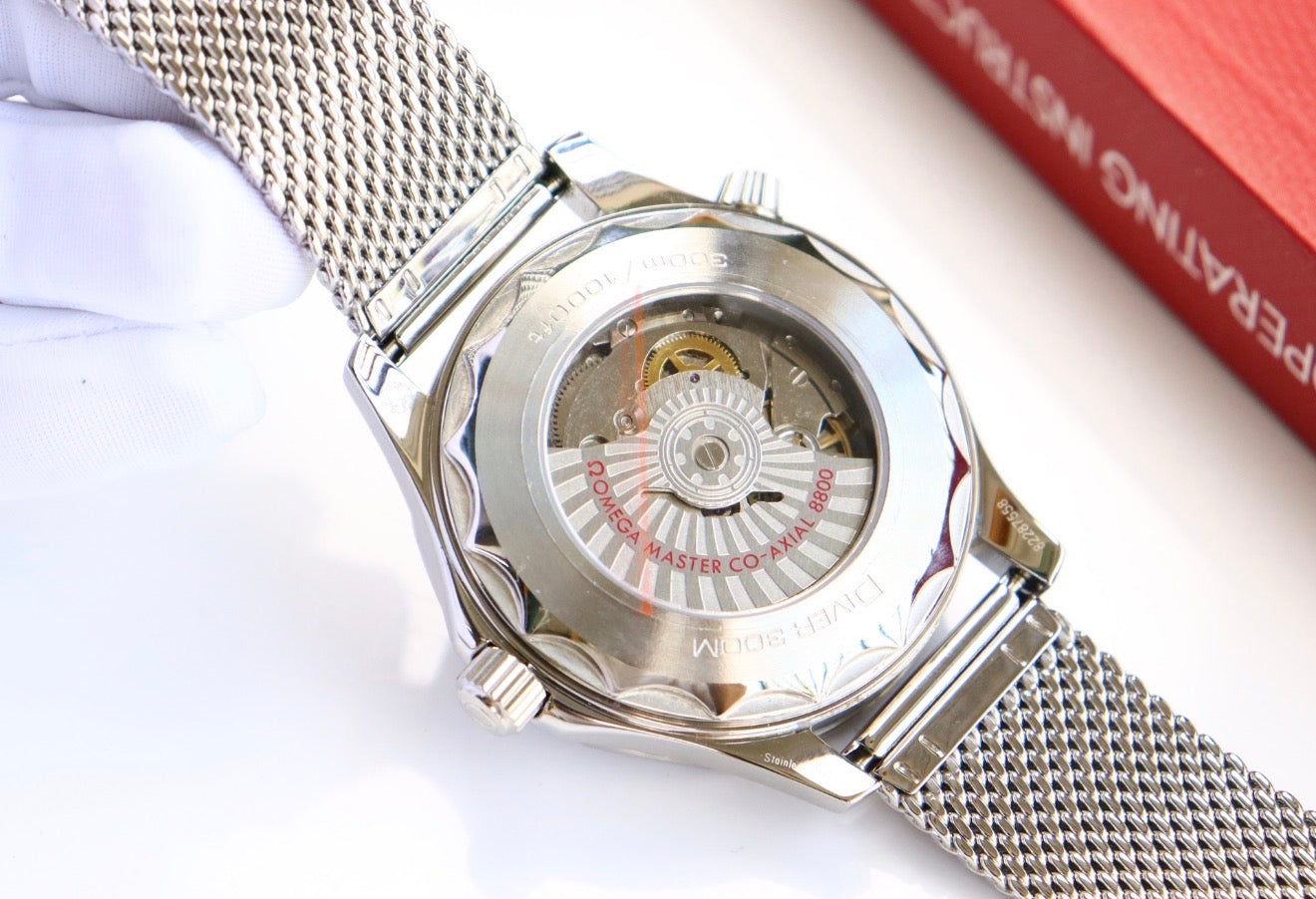 Reloj Omega Seamaster Diver 300M Co-Axial Master Chronometer de 42 mm en acero con esfera gris (referencia 210.30.42.20.06.002)