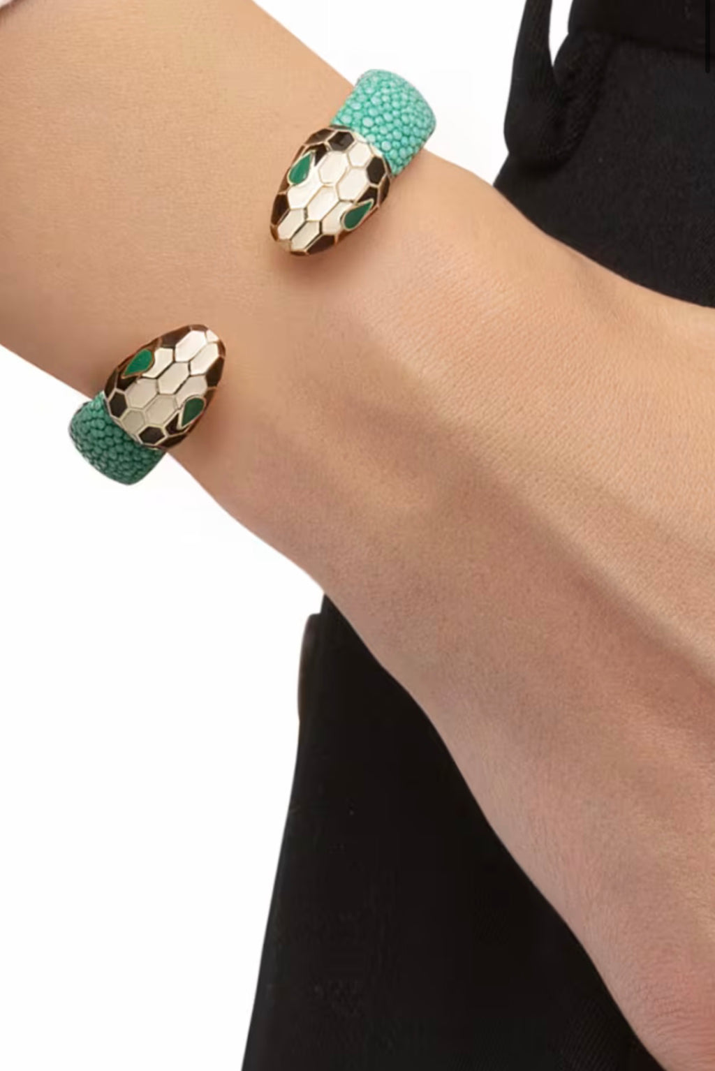 Bvlgari Serpenti Forever Pulsera En Piel