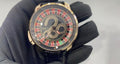 Jacob & Co. The Casino Tourbillon, un lujoso reloj que destaca por su esfera diseñada como una rueda de ruleta funcional.